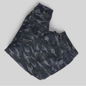 Athleta Farallon Olive Camouflage Jogger Pants Sz 20 Women’s